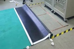 監控室地面防靜電地板起翹開裂了怎么辦？
